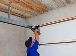 Garage Door & Opener Repairs Denver, CO 303-732-8422 - repair-side